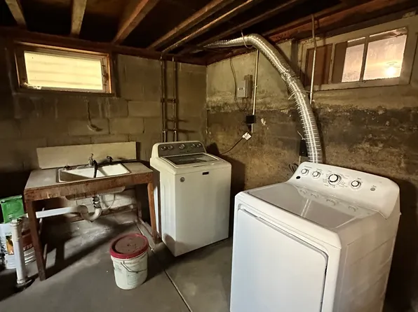 (undisclosed Address), Franklin Square, NY 11010