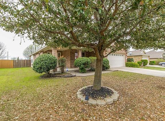 2nd image of 1009 Barclay Dr