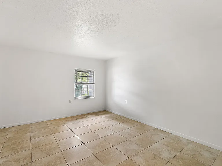 430 Euclid Ave #3 — Photo 20