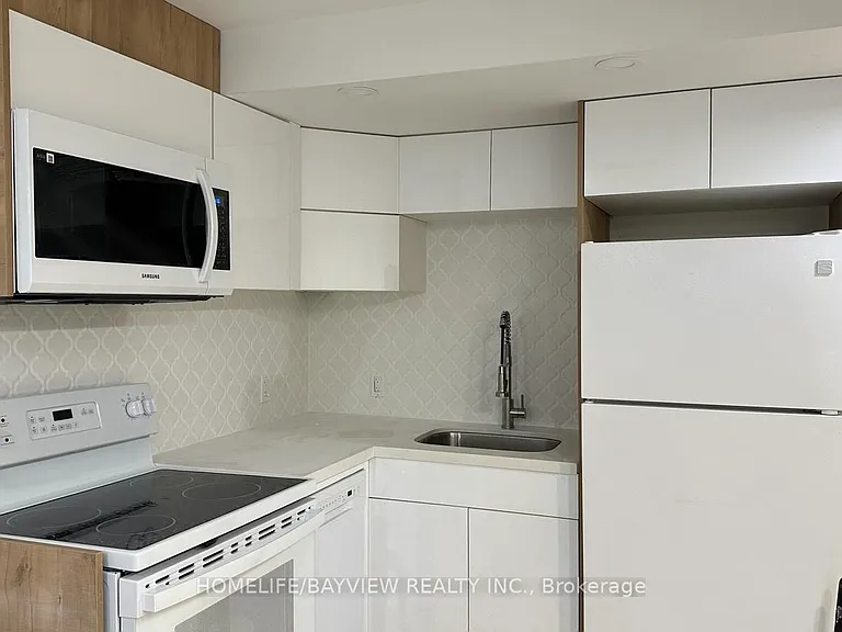 128 Adam Pl — Photo 24