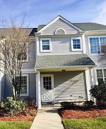 2nd image of 81 Kensington Way