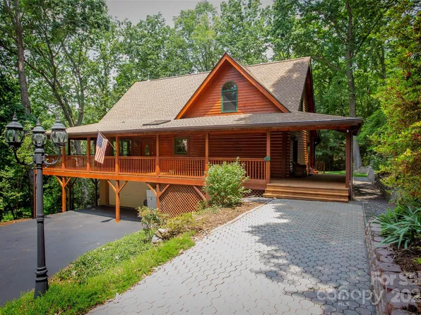 62 Roseanne Ln, Fairview, NC 28730