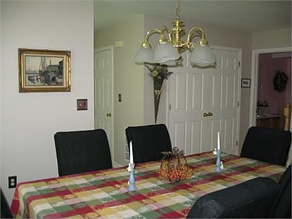 4th image of 12 Meadow Lakes Dr #1417