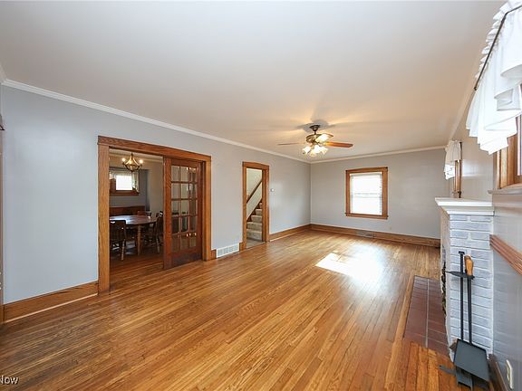 5th image of 185 Westminster Ave