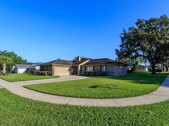 3rd image of 2836 Buccaneer Dr