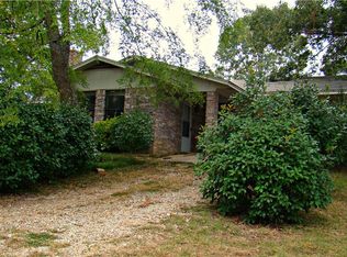 300 W Memorial St, Broken Bow, OK 74728