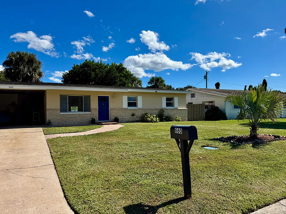 660 Hawaii Dr