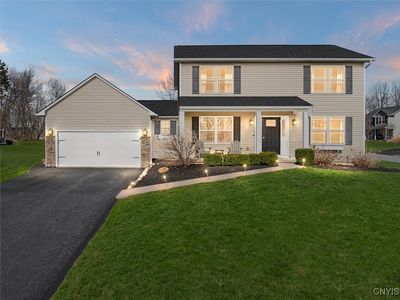 2 White Chapel Rd, Baldwinsville, NY, 13027