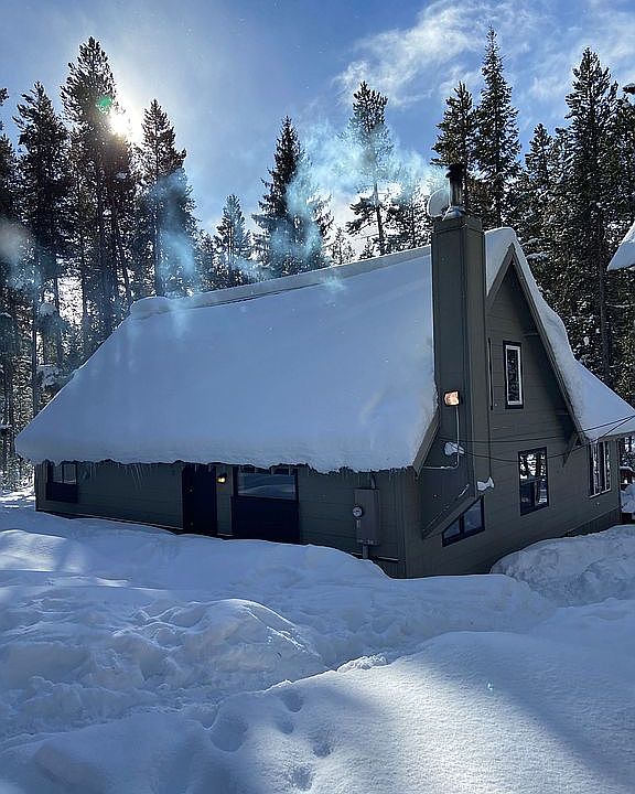 2nd image of 141814 Karen Ln