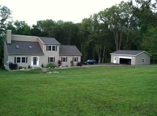 650 Crestview Dr, Transfer, PA 16154