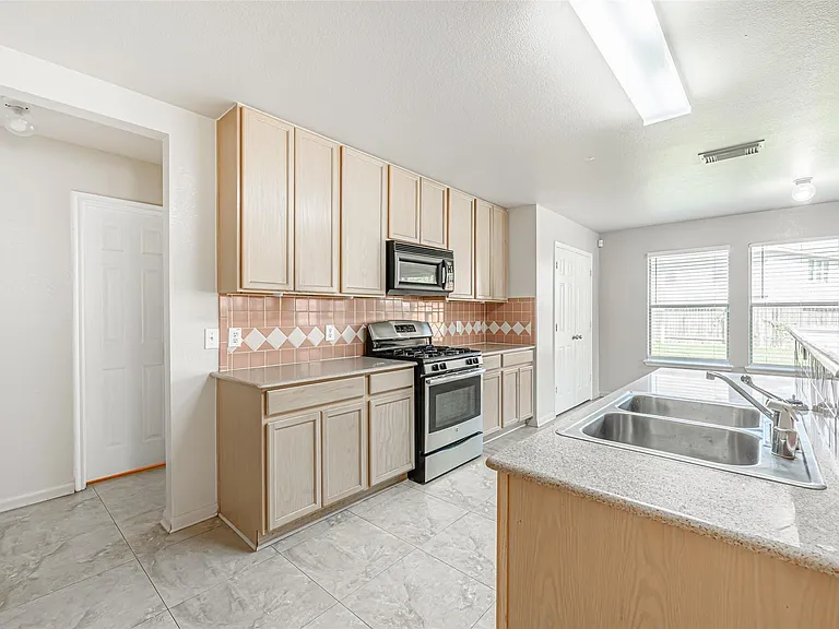 20926 Kenna Cove Ln — Photo 21