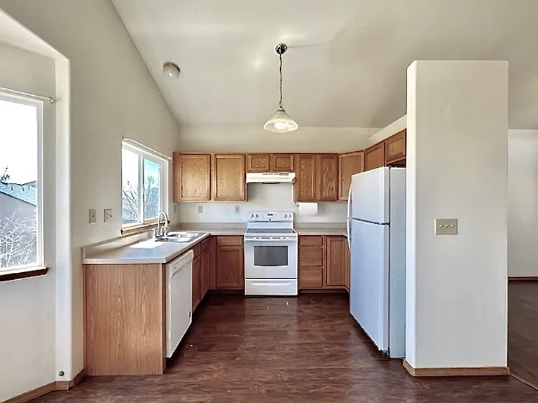 4275 Addax Ct — Photo 8