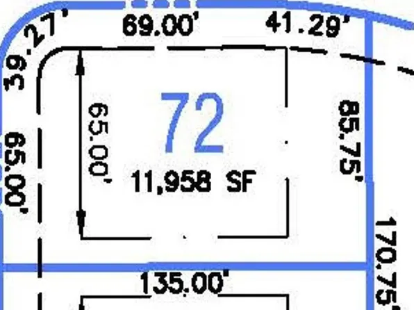 72 Park Place Park #8, North Liberty, IA 52317