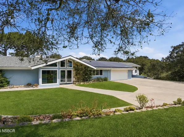 4050 Saint Andrews Ct, Lompoc, CA 93436