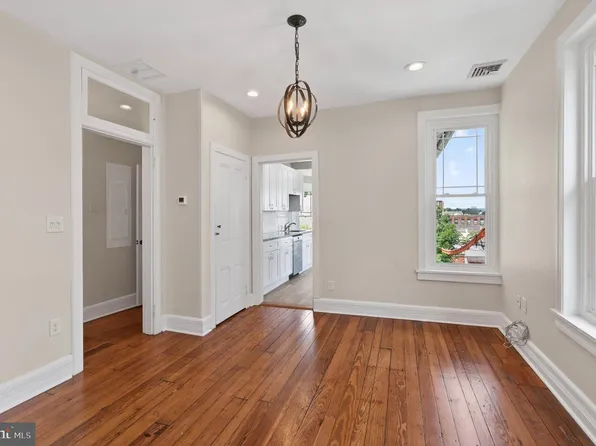 144 Gay St, Phoenixville, PA 19460