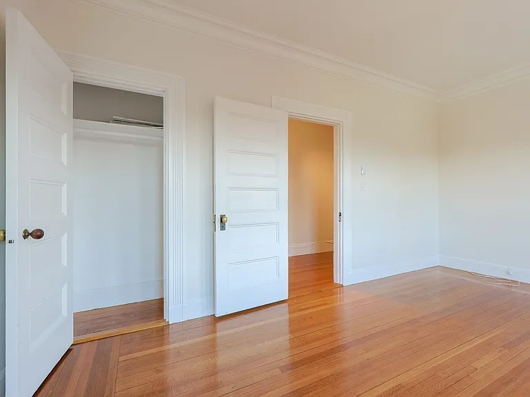 857 Beacon St — Photo 12
