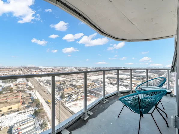 1010 Sandy Beach Rd, Pickering, ON