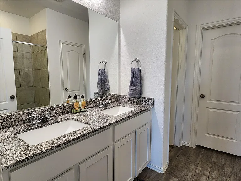 31322 Whitfield Ct — Photo 41
