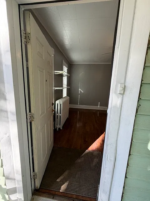 2 bed, $1,325 — Photo 4