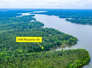 1500 Plantation Dr, Greensboro, GA 30642