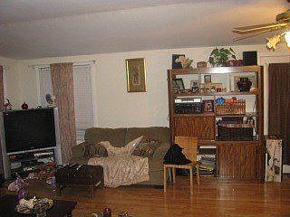 5th image of 8525 Oak Ave