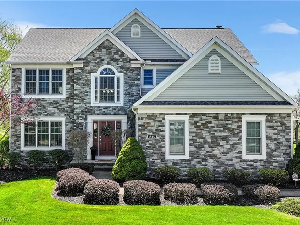 845 Stone Hill Oval, Aurora, OH 44202