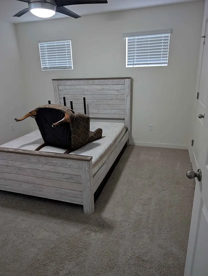 5 bed, $750 — Photo 2