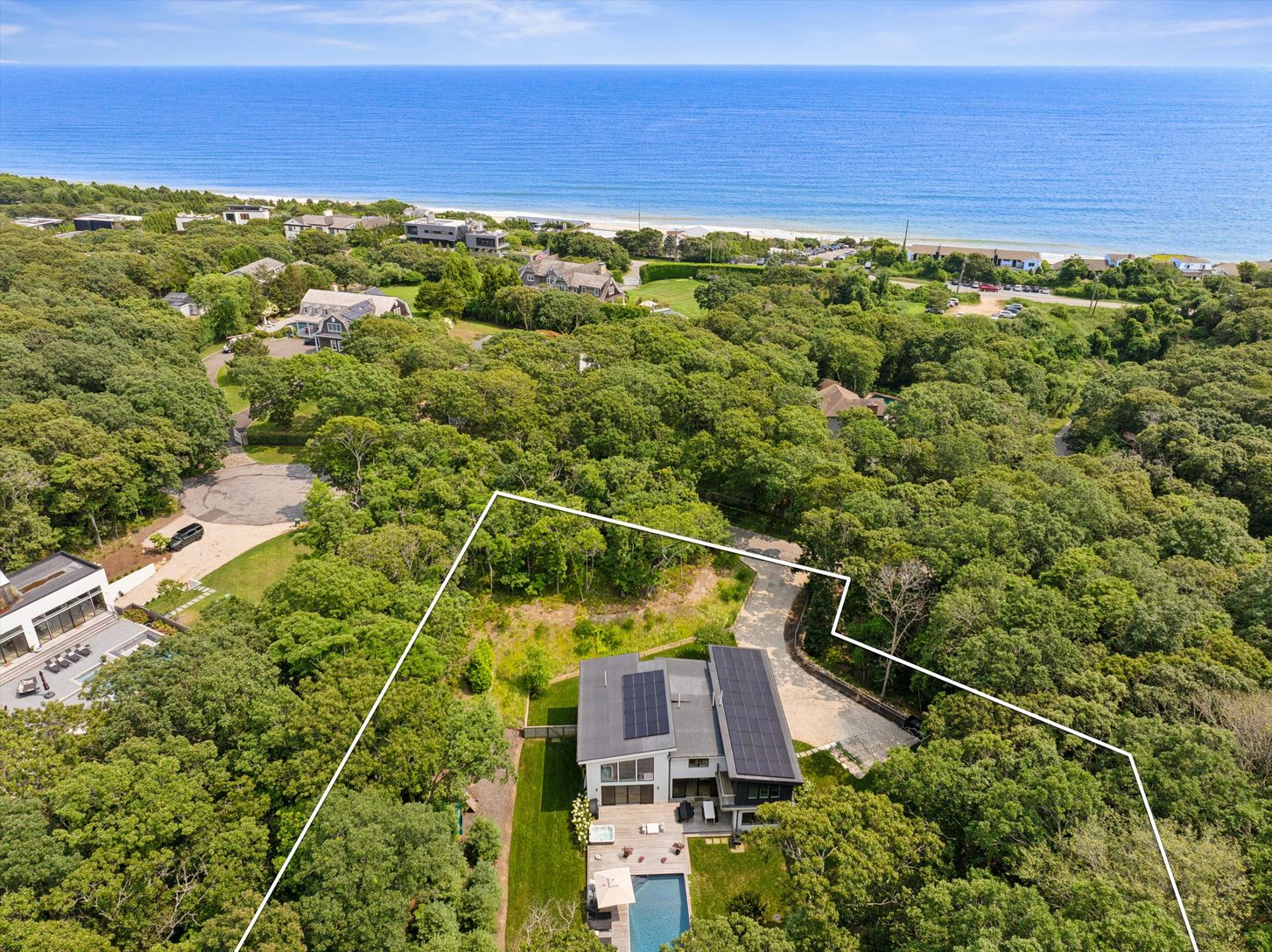 Minutes to the Ocean