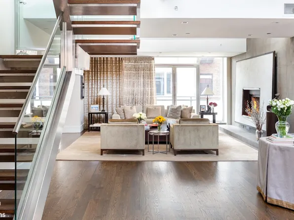 24 East 21st Street image 4 of 21