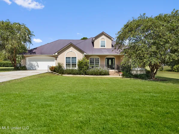 17433 Dogwood Hills Dr, Biloxi, MS 39532