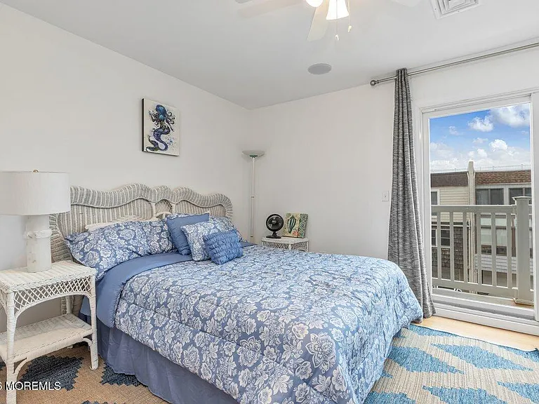 31 Village Rd — Photo 13