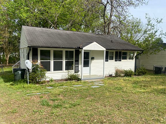 3rd image of 511 Vine St