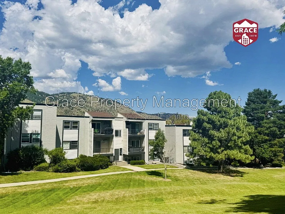 501 Golden Cir #201