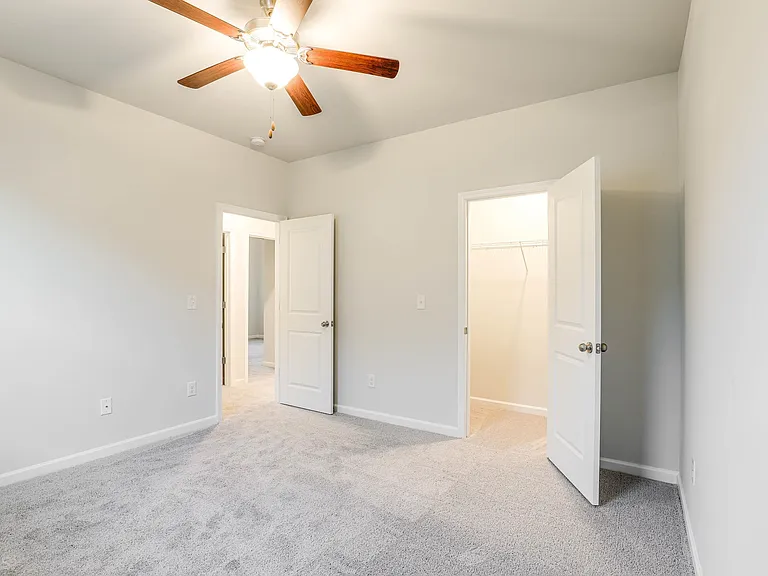 360 Caledonia Ct — Photo 37