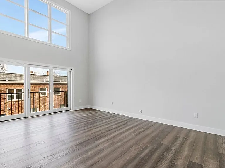 205 V St NW #201 — Photo 4