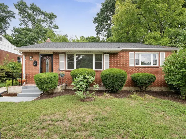 514 Woodburn Rd, Rockville, MD 20851