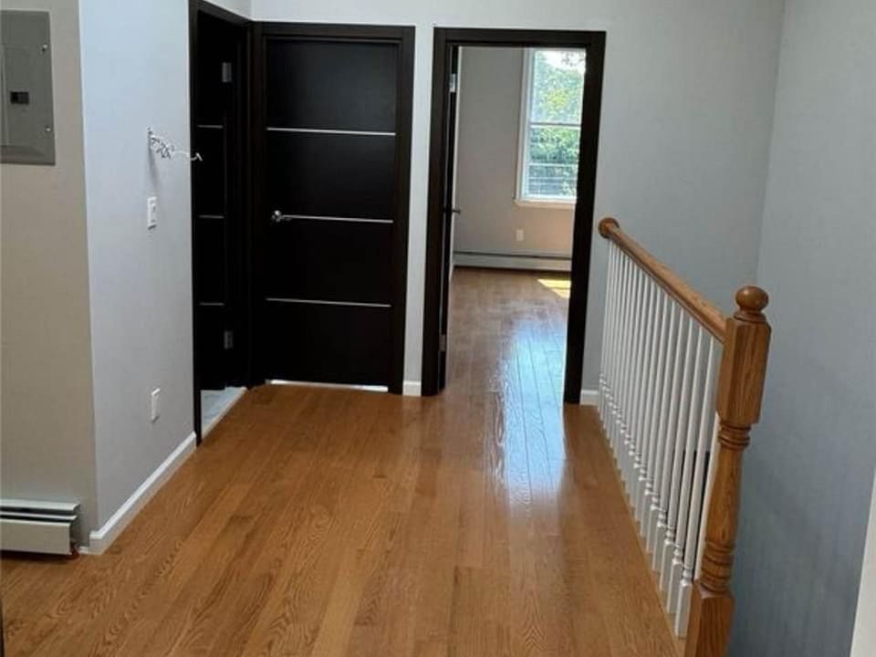 1st image of 546 E 94th St #2