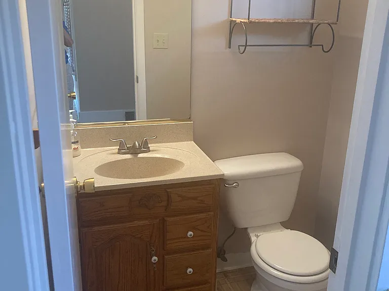 14 N Grove St — Photo 10
