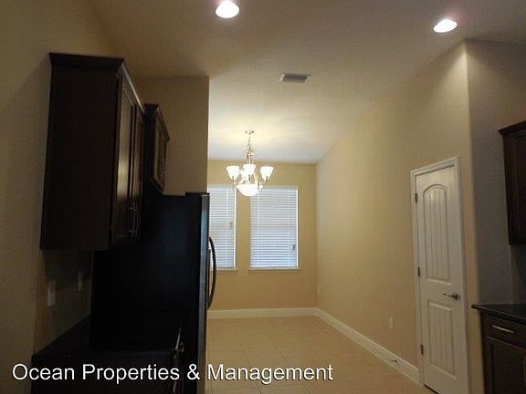 4th image of 3359 Velona Ave
