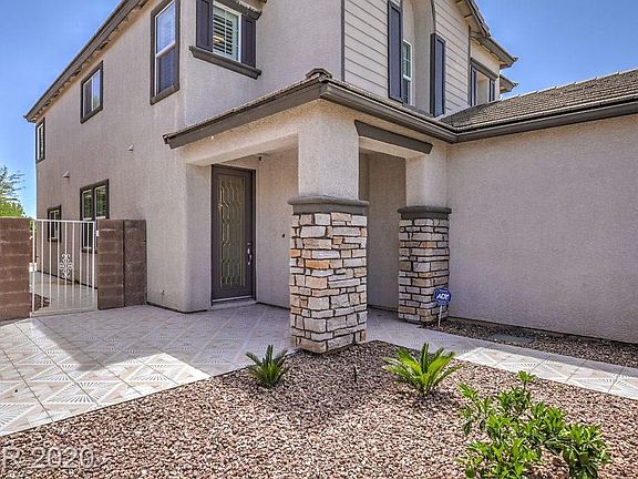 3rd image of 11701 Villa Malaparte Ave