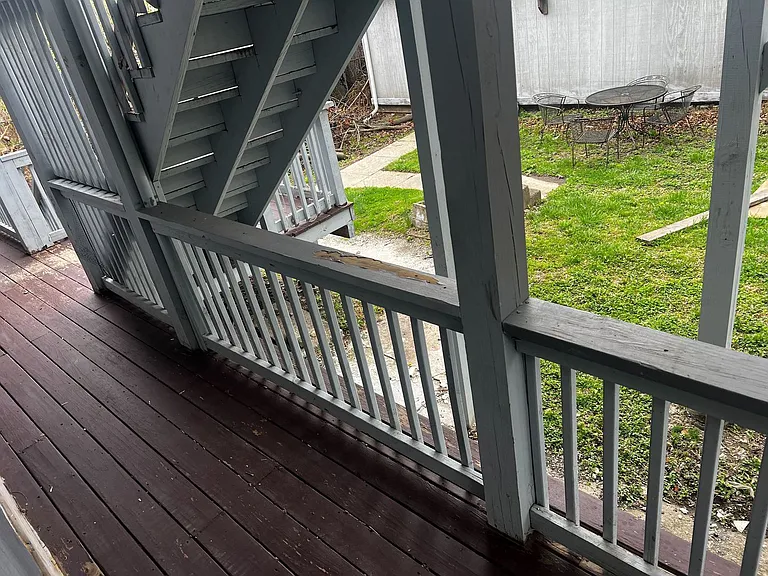 138 Morton Avenue — Photo 6