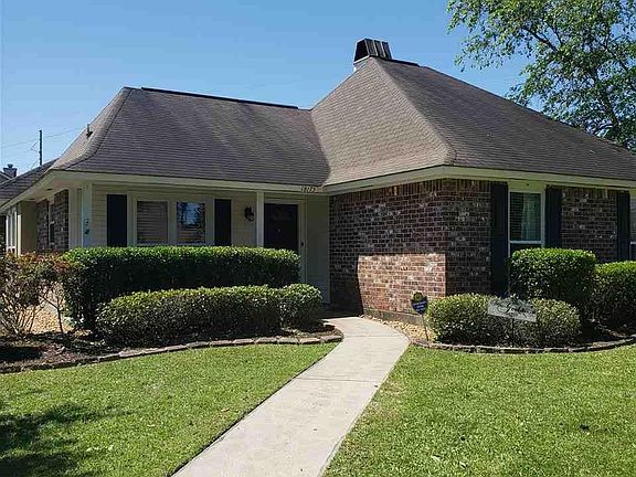 2nd image of 18175 Lake Iris Ave