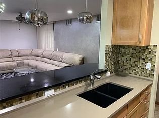 9727 E Peakview Ave APT A3, Englewood, CO 80111