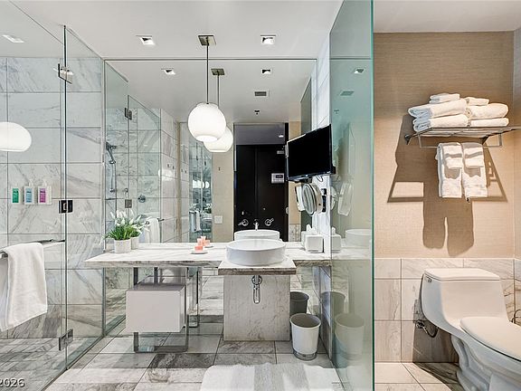 3rd image of 4381 W Flamingo Rd #1218