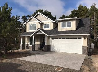 7740 Pine Beach Ave, Rockaway Beach, OR