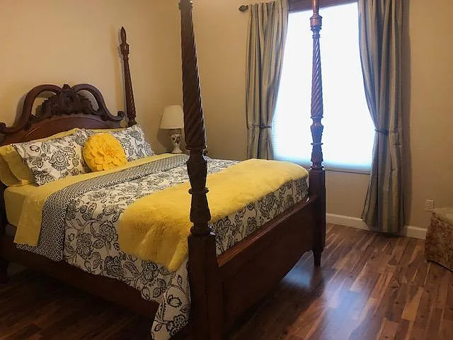 This would be your bedroom with beautiful queen size bed. - 5373 N Pioneer Dr