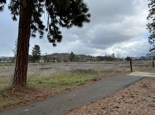 775 Alta Vista Rd, Eagle Point, OR 97524