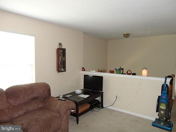 2nd image of 11005 Surry Woods Ct