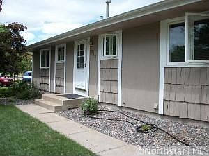 1st image of 819 Elm Creek Cir N