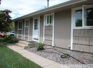 819 Elm Creek Cir N, Champlin, MN 55316